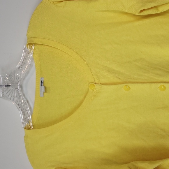 HALOGEN Bright Yellow Rayon Nylon Prism Button 3/4 Sleeve Scoop Neck Cardigan - Picture 3 of 9